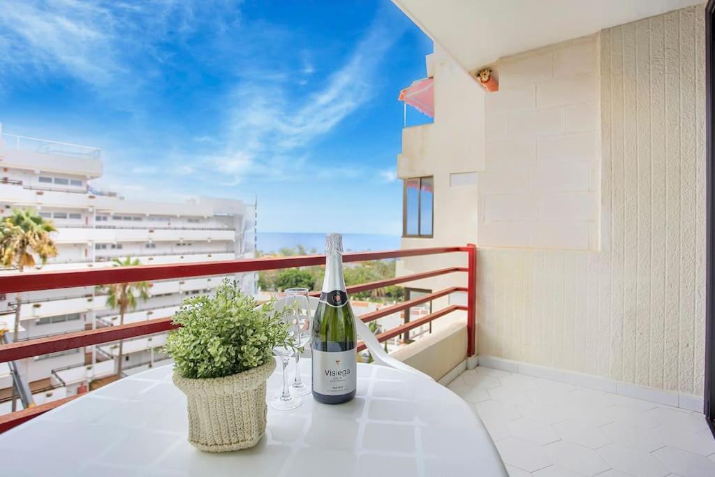 Alexander Apartment Playa De Las Americas Kültér fotó